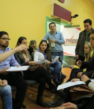 Participantes debateram a temática “A Juventude no Movimento Estudantil”.